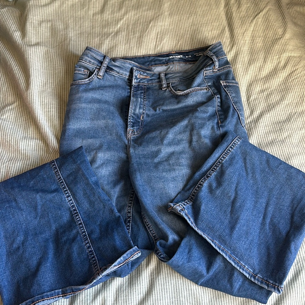 Women’s Flare Jeans- Size 8-12